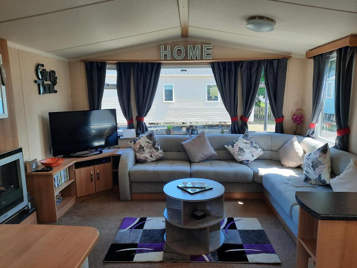 Haggerston Castle 3 Bedroom Deluxe Holiday Home Cheswick  Zewnętrze zdjęcie