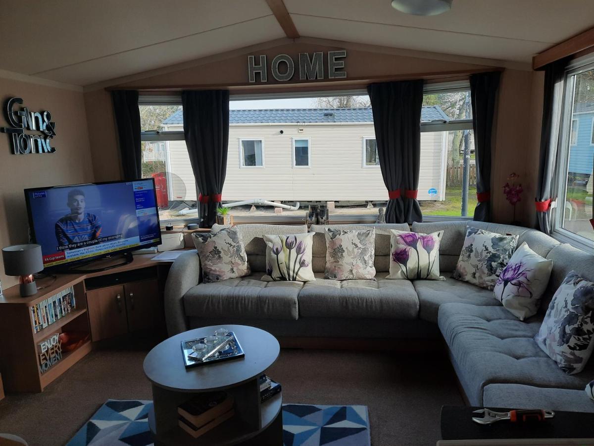 Haggerston Castle 3 Bedroom Deluxe Holiday Home Cheswick  Zewnętrze zdjęcie