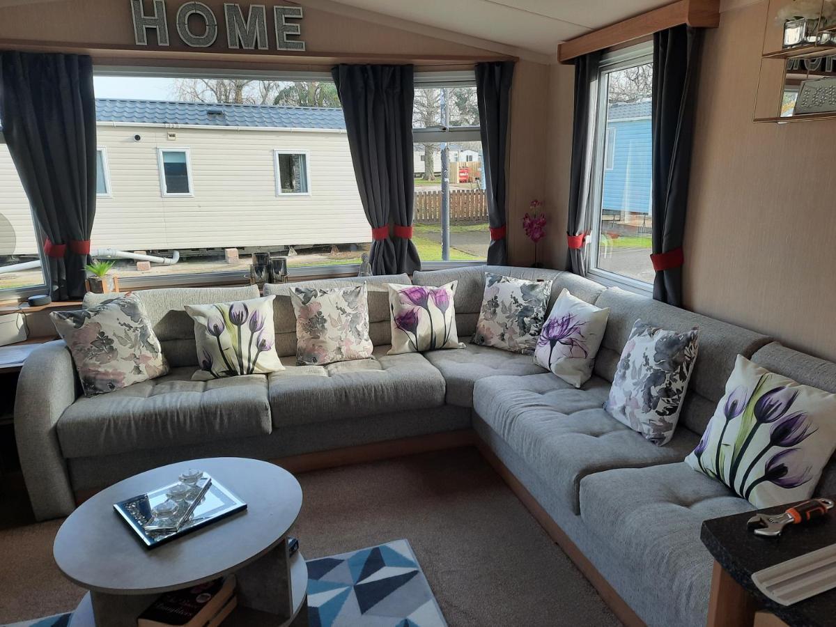 Haggerston Castle 3 Bedroom Deluxe Holiday Home Cheswick  Zewnętrze zdjęcie
